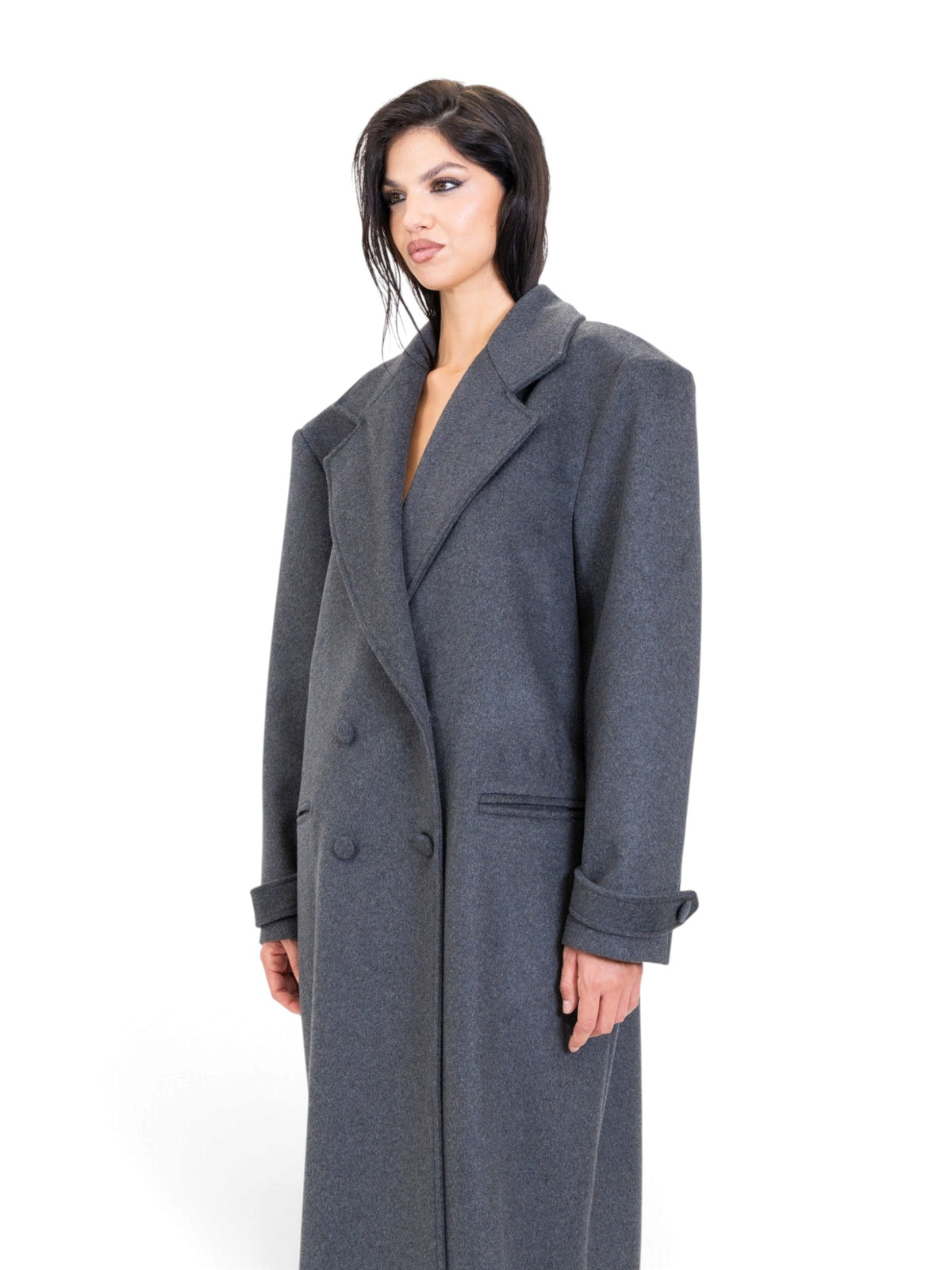 SCULPTED COAT