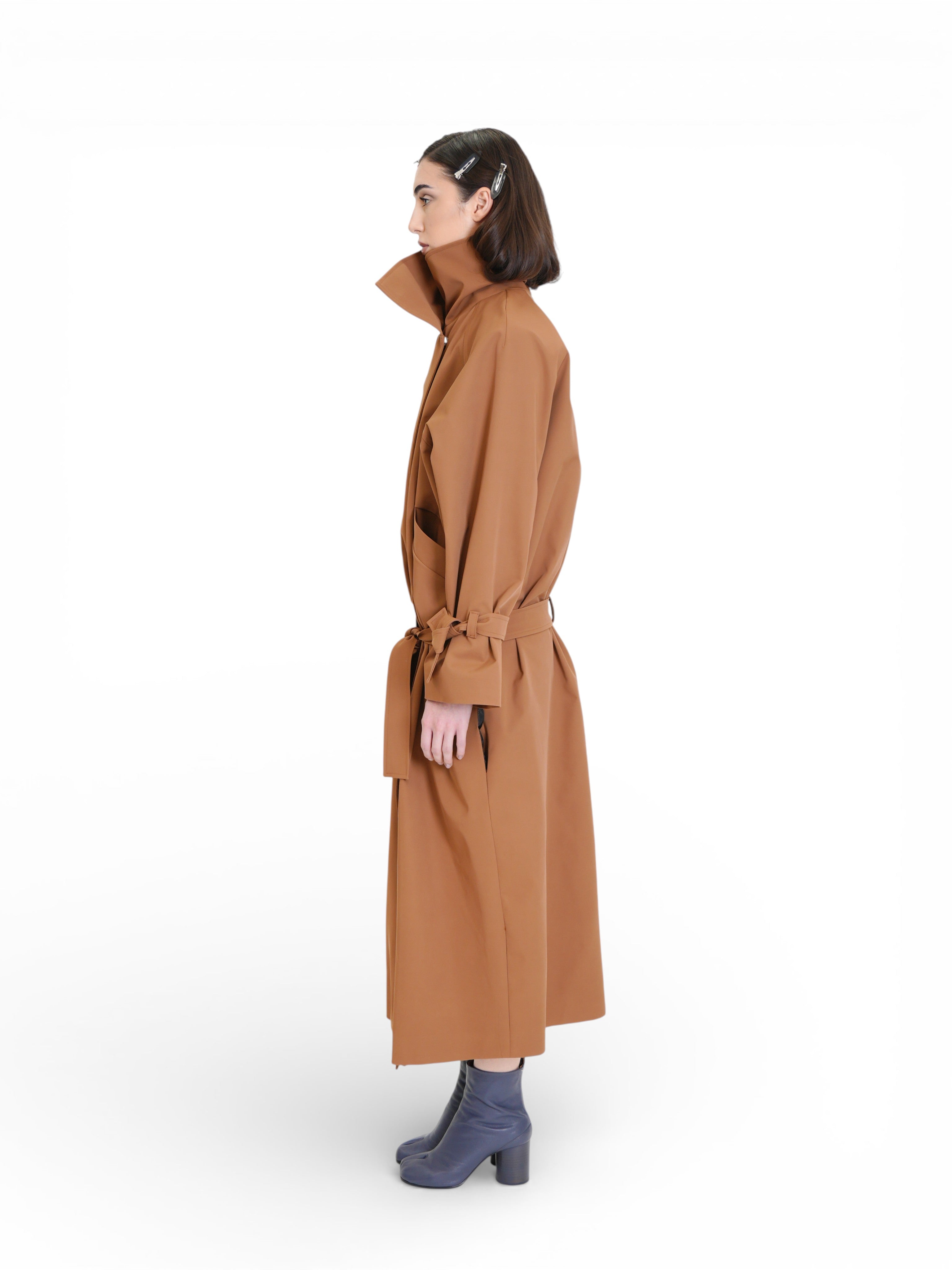 TRENCH COAT